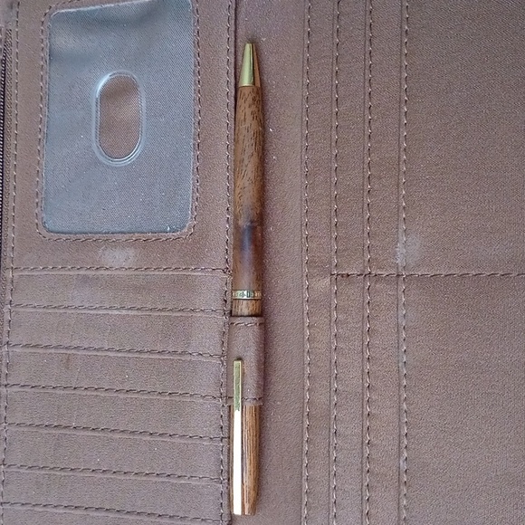 Etienne Aigner EST 1949 Brown Canvas Faux Leather Wallet Classic Design Pre-own - Picture 3 of 12